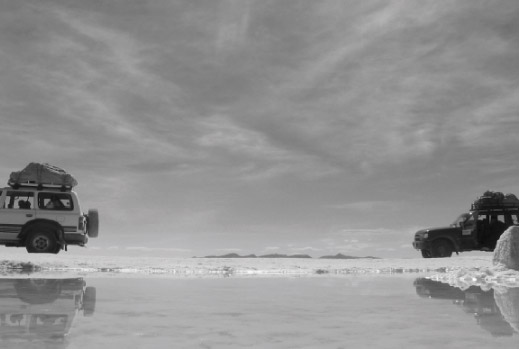Le désert de sel du salar d'Uyuni est un des rares sites protégés par des mesures environnementales (Crédits photographiques : Antoine Bayet)